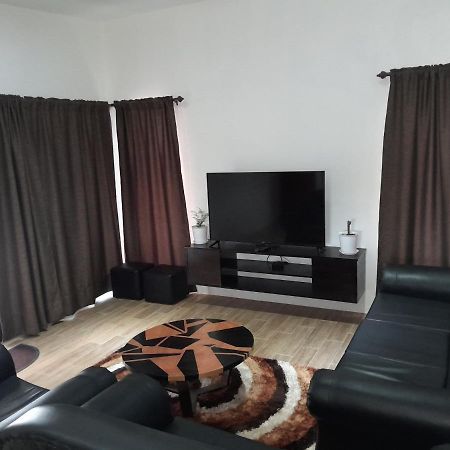 Samayra'S Apartment Νάντι Εξωτερικό φωτογραφία